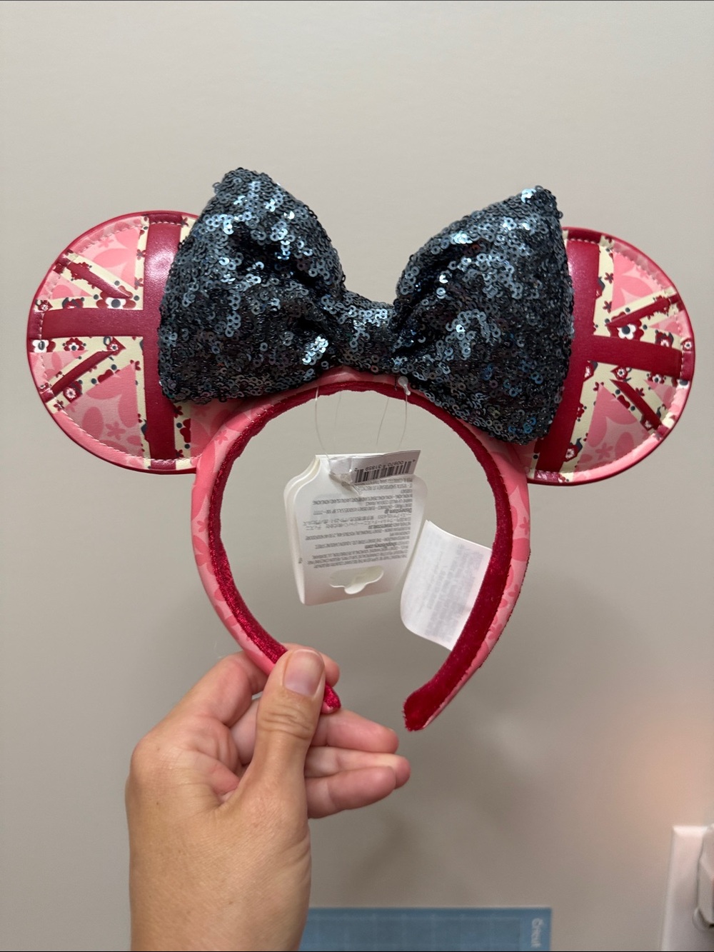 Disney UK  Sequin Bow Minnie Ear Headband